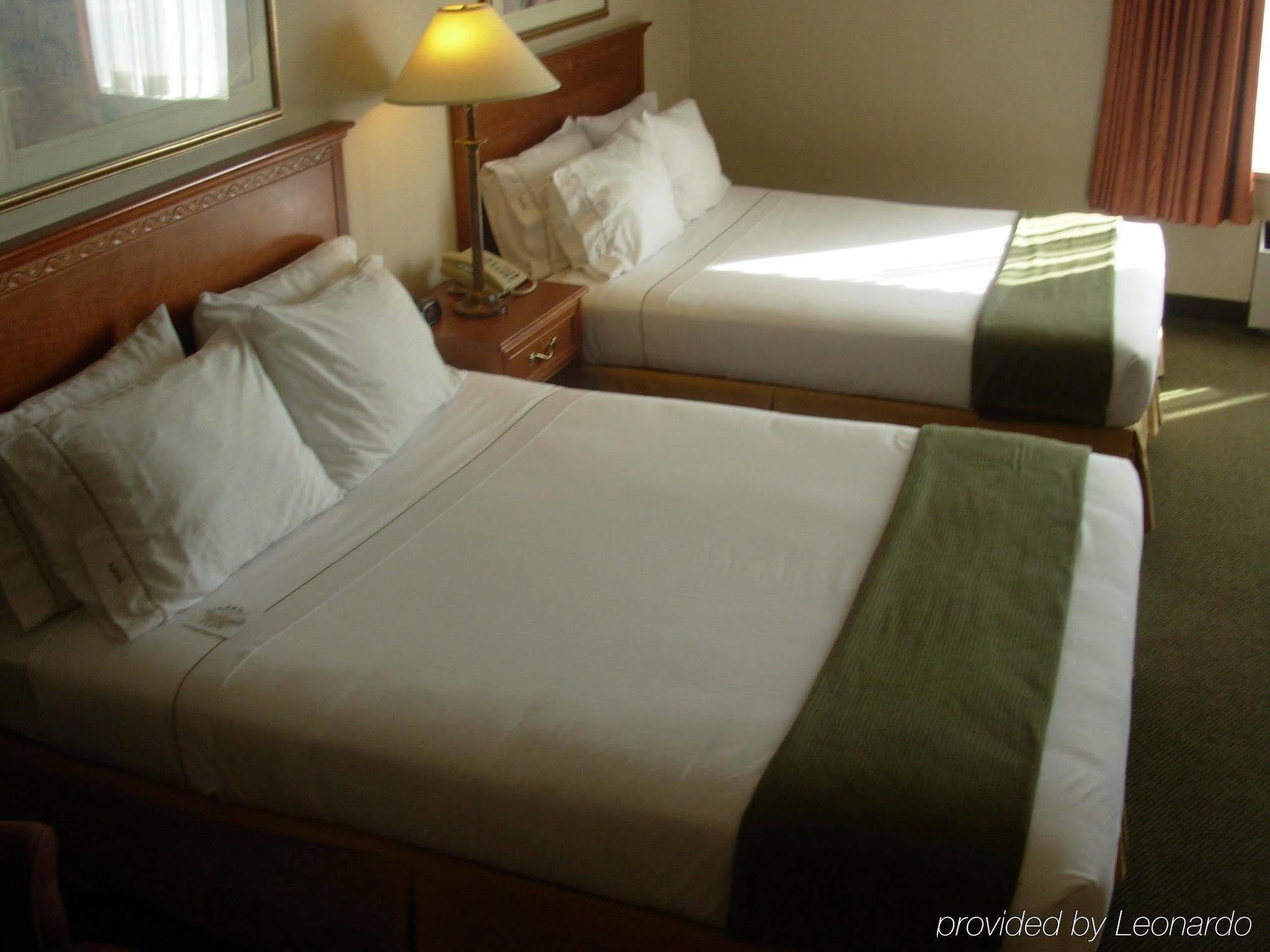 Quality Inn & Suites Regina Downtown Zewnętrze zdjęcie